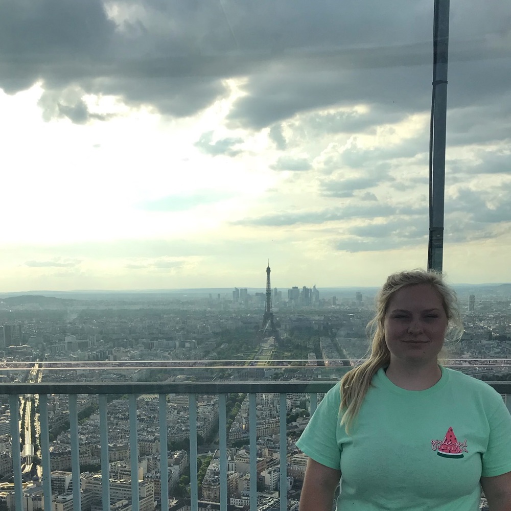 Meet your Posher, Halie